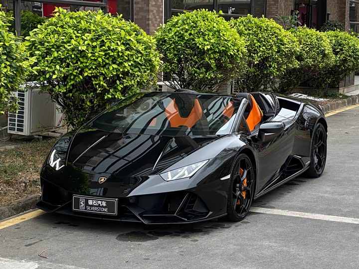 Фото 1 - Lamborghini Huracán