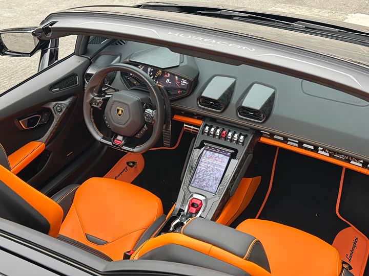 Фото 9 - Lamborghini Huracán