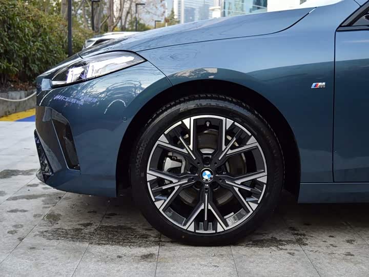 Фото 6 - BMW 2 Series