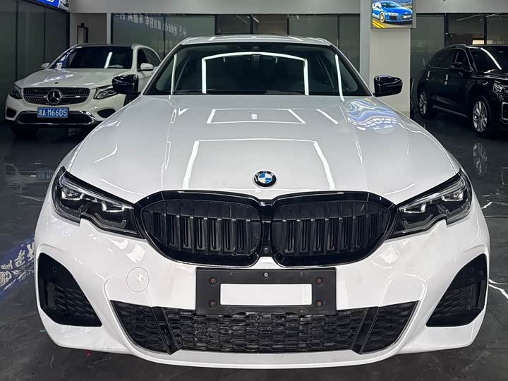 Photo 1 - BMW 3 Series