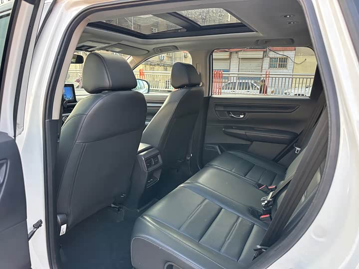 Фото 7 - Honda CR-V