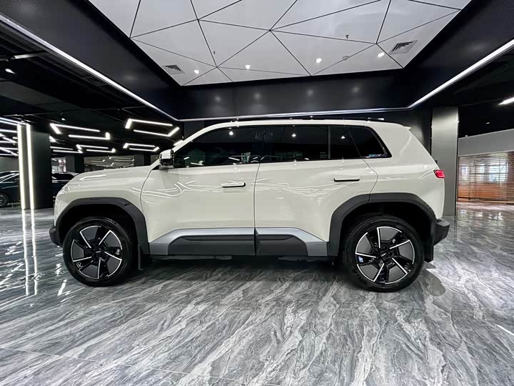 Фото 8 - BYD FangChengBao Titanium 3 (Tai 3)