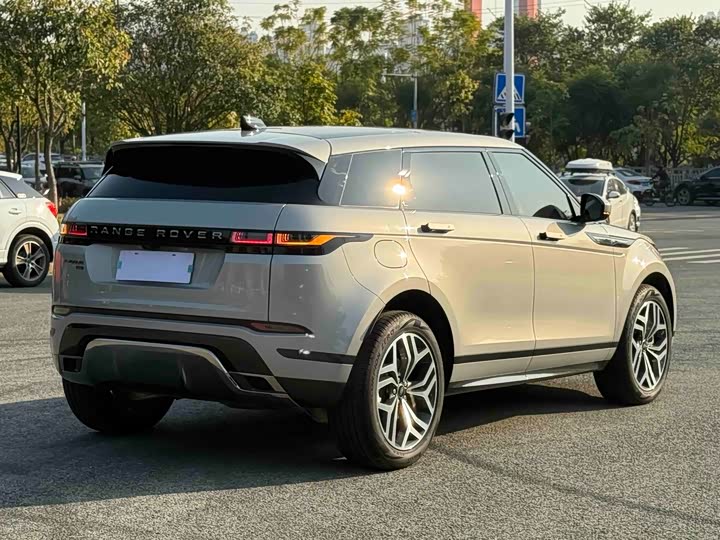 Фото 3 - Land Rover Range Rover Evoque L