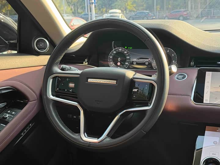 Фото 9 - Land Rover Range Rover Evoque L