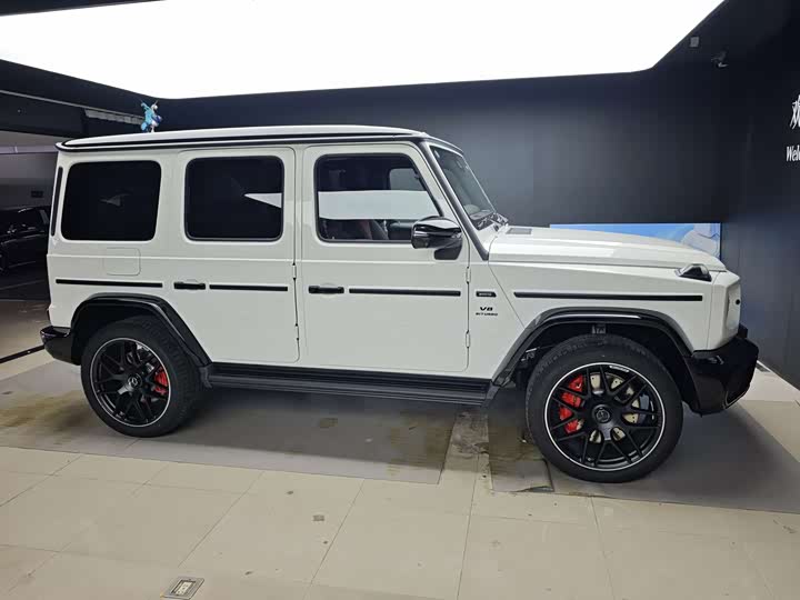 Photo 3 - Mercedes-Benz G-Class AMG