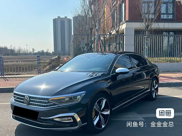 Фото 1 - Volkswagen Magotan