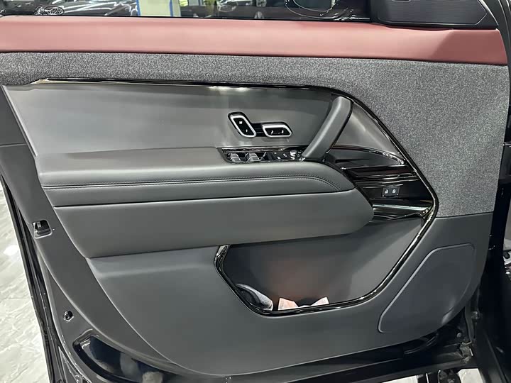 Фото 8 - Land Rover Range Rover Sport