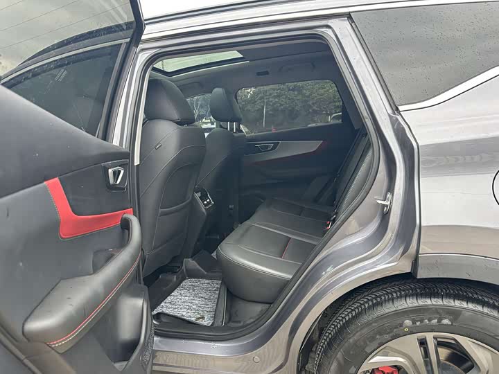 Фото 6 - Chery Tiggo 7