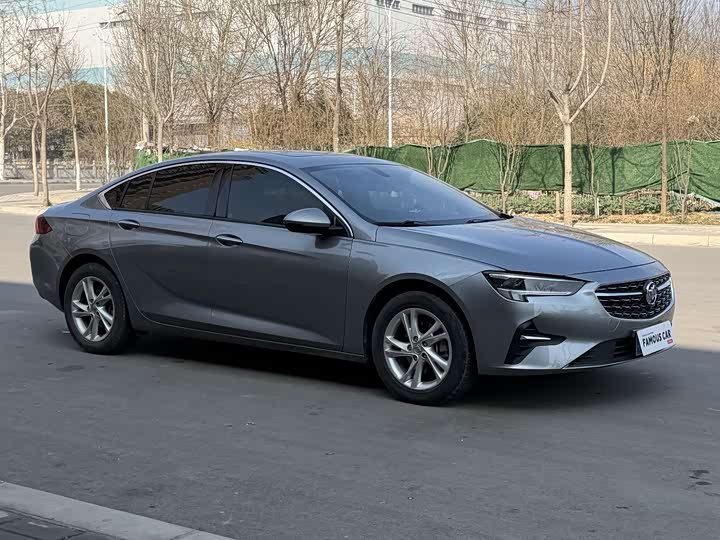 Фото 3 - Buick Regal