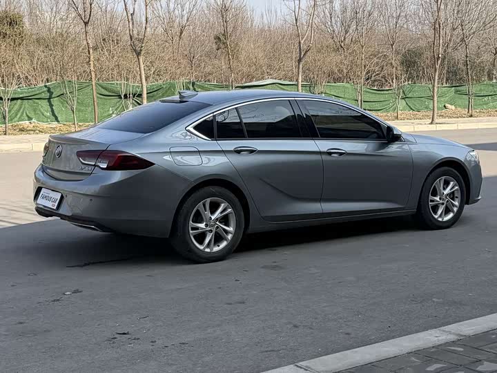 Фото 4 - Buick Regal