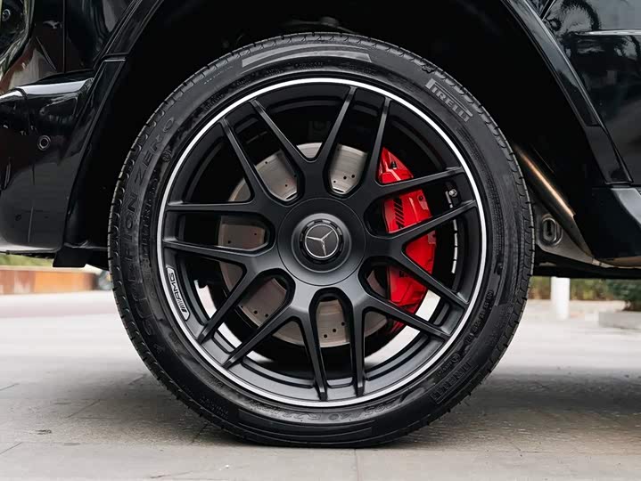 Фото 9 - Mercedes-Benz G-Class AMG