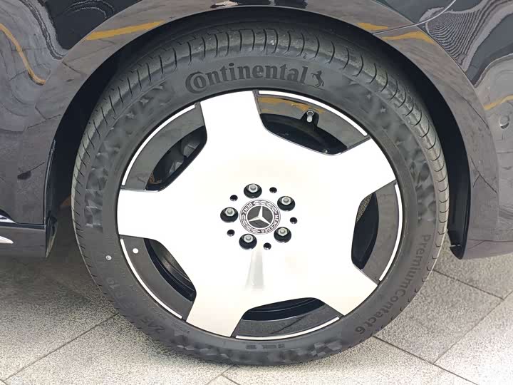 Фото 4 - Mercedes-Benz V-Class