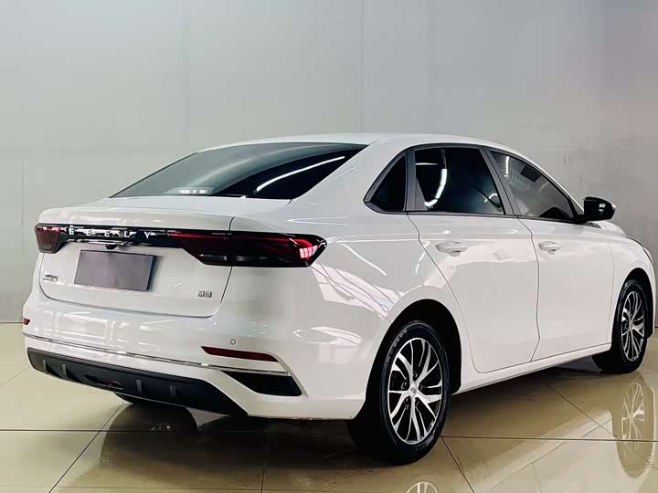 Photo 8 - Geely Emgrand