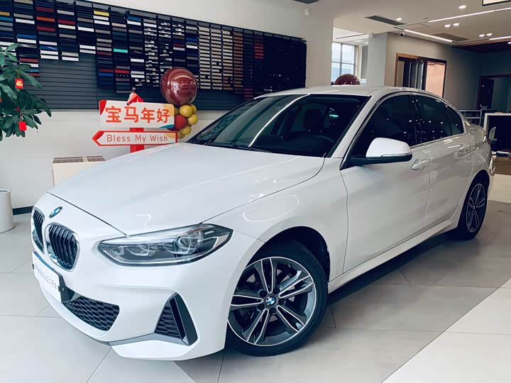 Фото 1 - BMW 1 Series