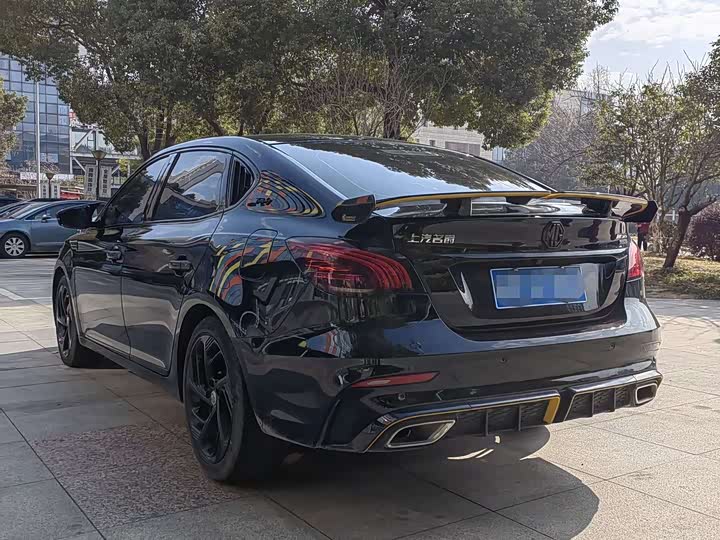 Фото 3 - MG Motor 6