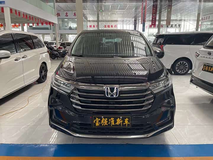 Фото 2 - Honda Odyssey