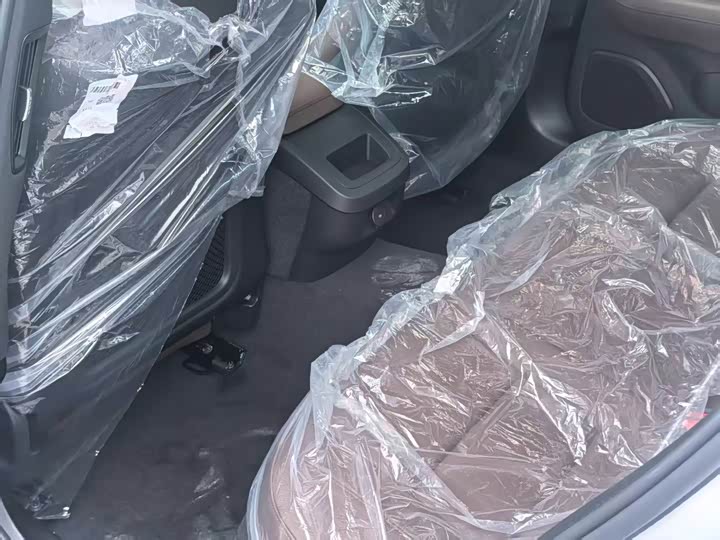 Фото 7 - Volvo S60