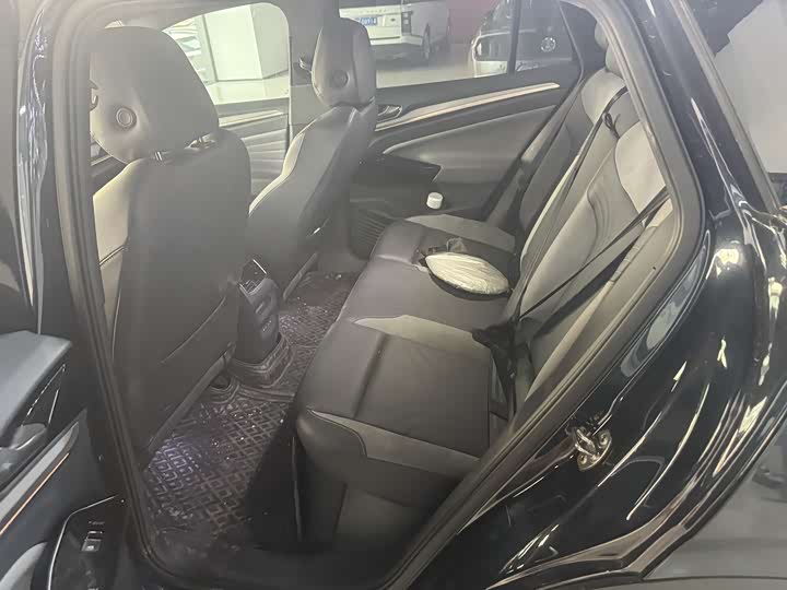 Фото 4 - Volkswagen ID.4 Crozz