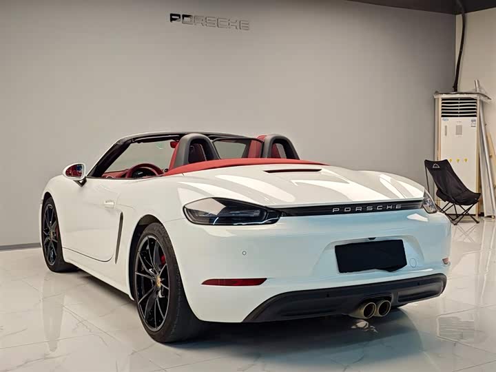 Фото 7 - Porsche 718