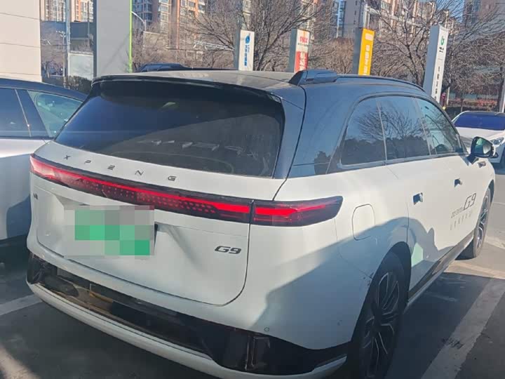 Фото 4 - XPeng G9