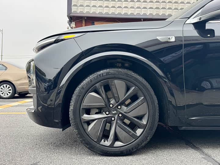 Фото 7 - LiXiang L9