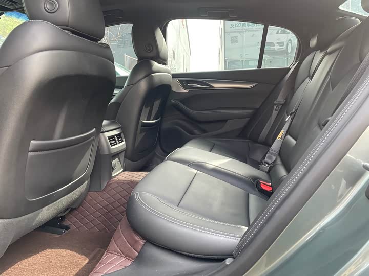 Photo 8 - Cadillac CT5