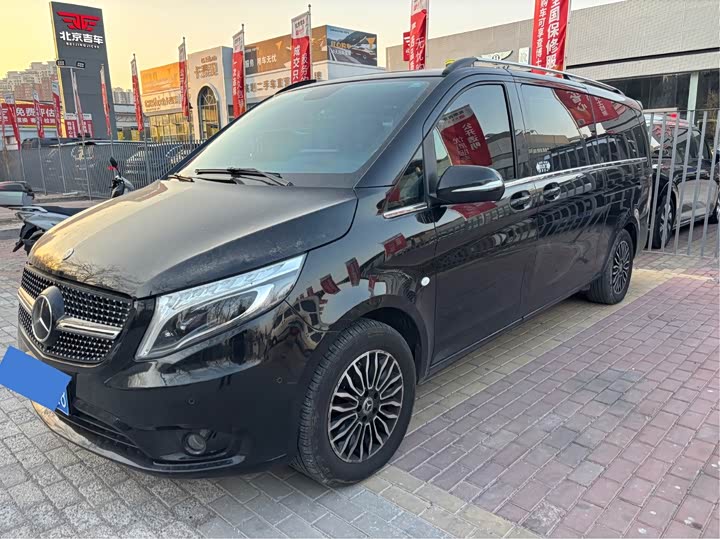 Фото 1 - Mercedes-Benz Vito