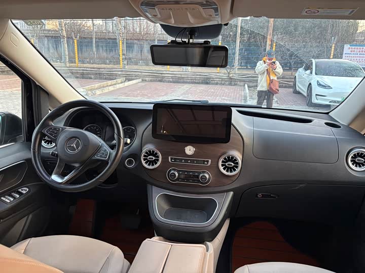 Фото 6 - Mercedes-Benz Vito