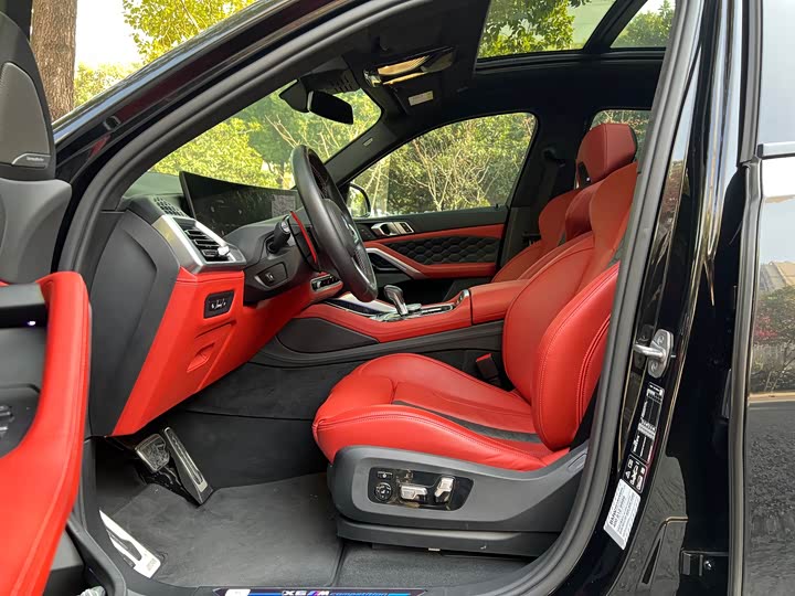 Фото 5 - BMW X6 M