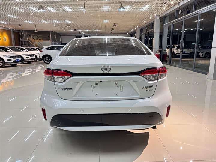 Фото 5 - Toyota Levin