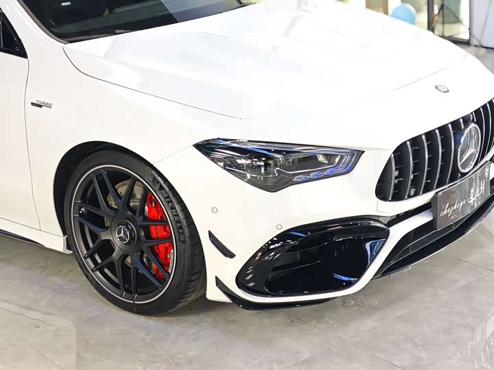 Фото 4 - Mercedes-Benz CLA-Class AMG