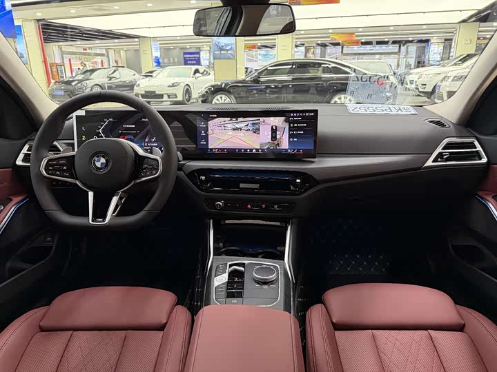 Фото 9 - BMW 3 Series