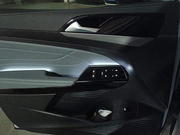 Фото 7 - Volkswagen ID.6 X