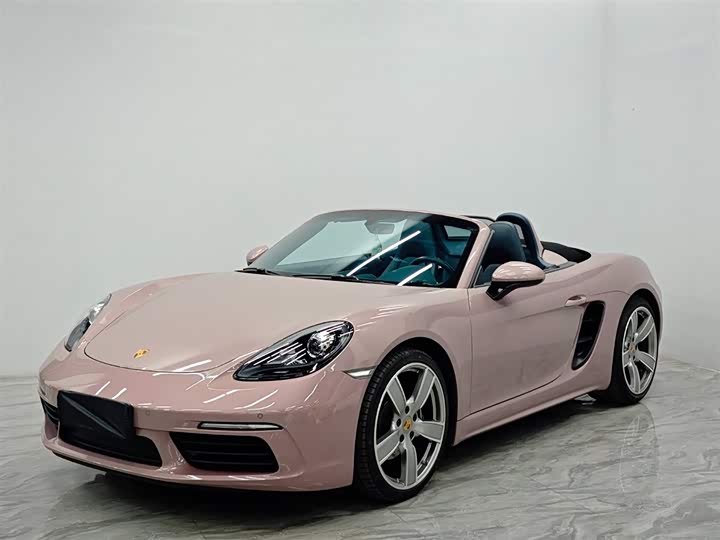 Фото 1 - Porsche 718