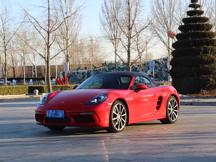 Фото 1 - Porsche 718