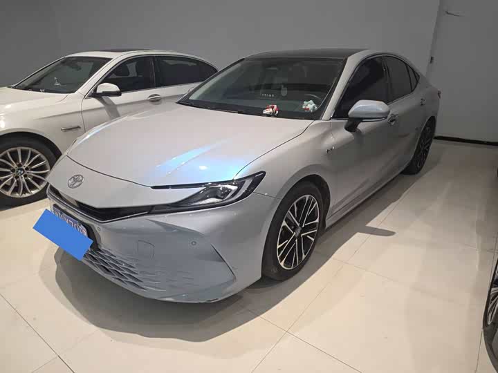 Photo 1 - Toyota Camry