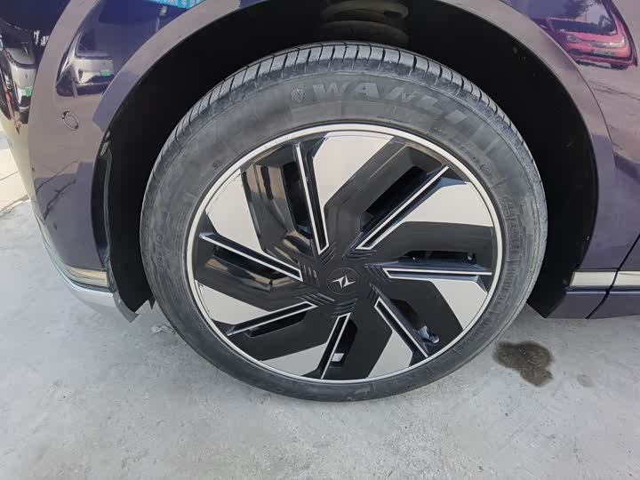 Фото 6 - Dongfeng Yipai eπ 008