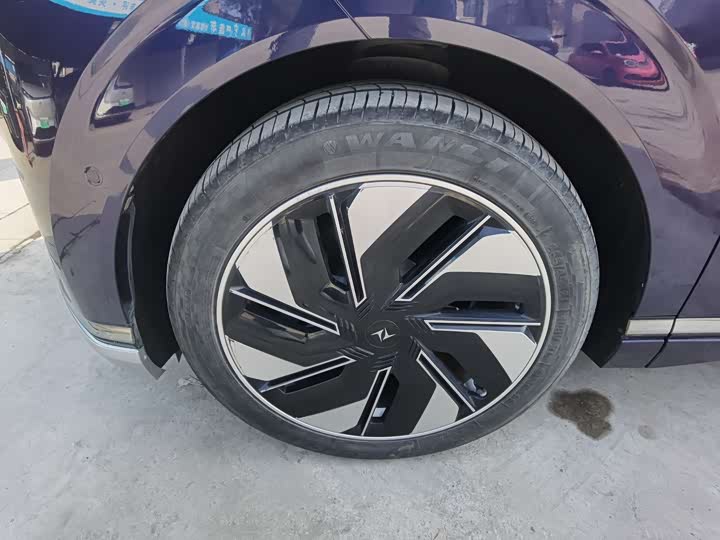 Фото 7 - Dongfeng Yipai eπ 008