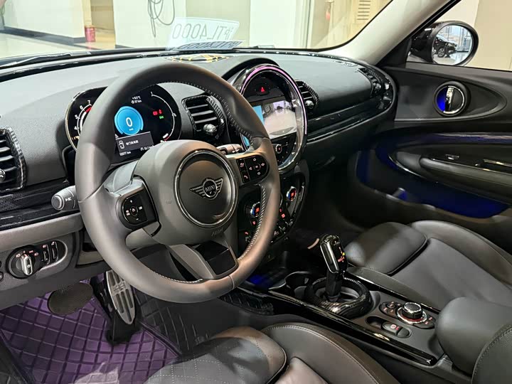 Фото 5 - Mini Clubman