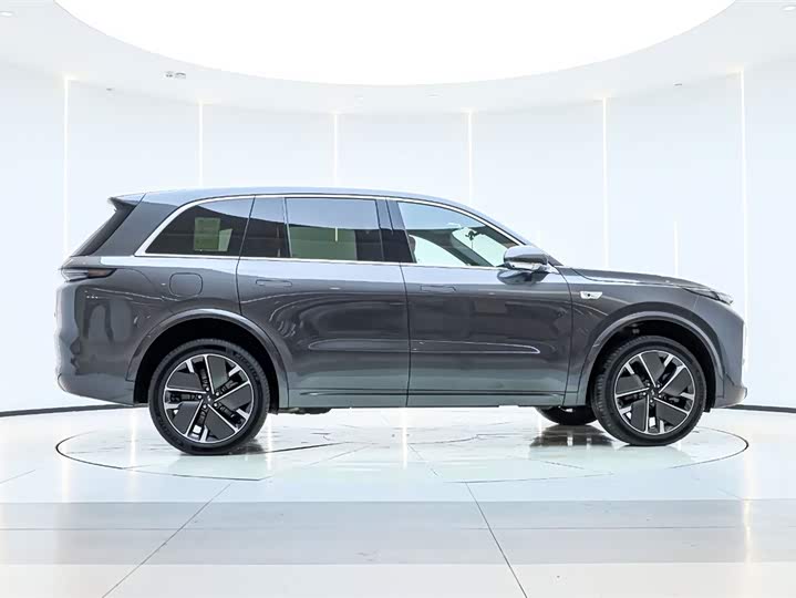 Фото 4 - LiXiang L8