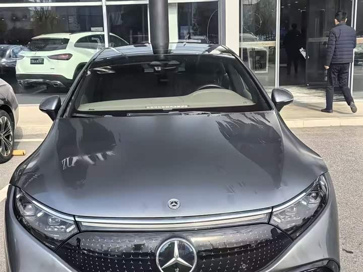 Фото 1 - Mercedes-Benz EQS