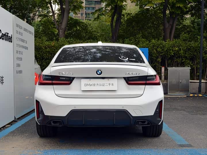 Фото 3 - BMW 3 Series