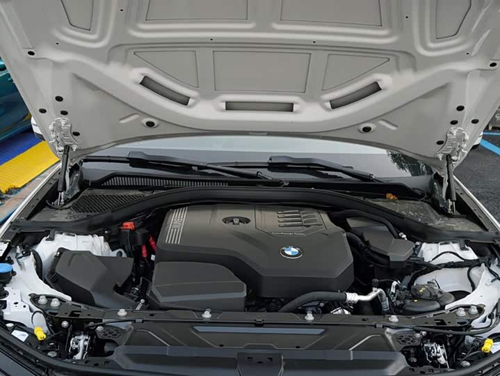 Фото 8 - BMW 3 Series