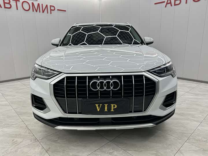 Фото 3 - Audi Q3