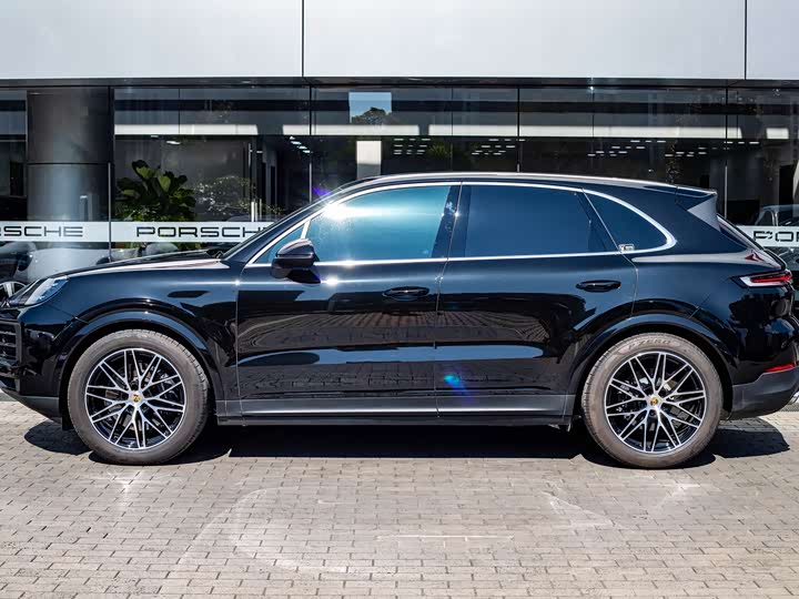 Фото 2 - Porsche Cayenne