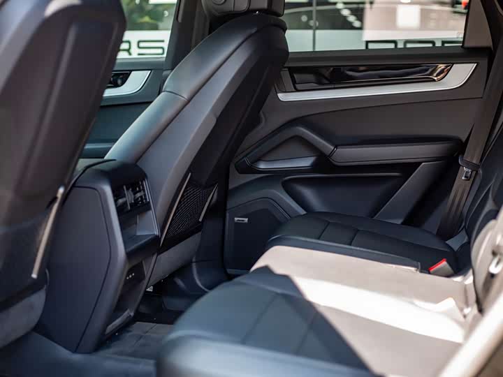 Фото 4 - Porsche Cayenne