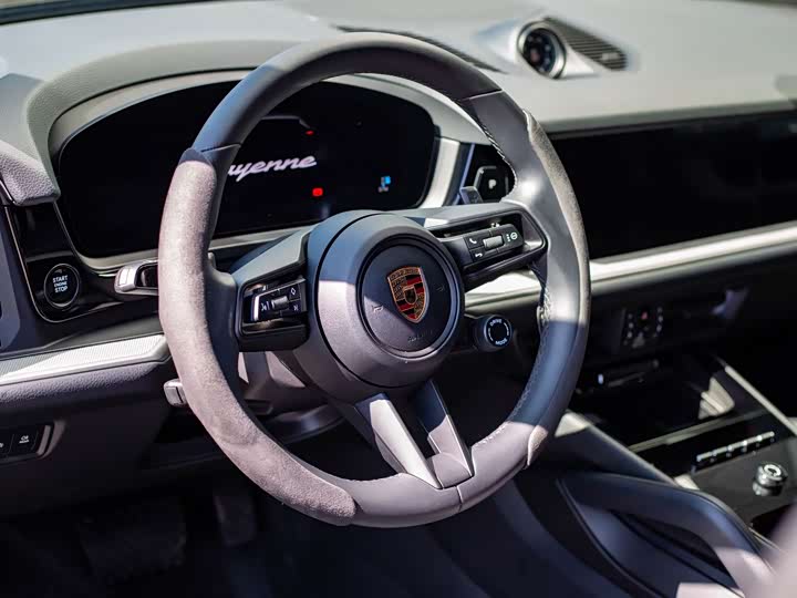 Фото 6 - Porsche Cayenne