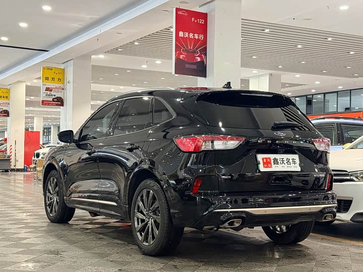 Фото 3 - Ford Escape Hybrid