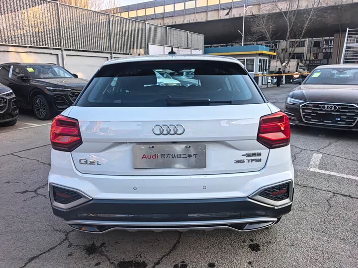 Фото 5 - Audi Q2L