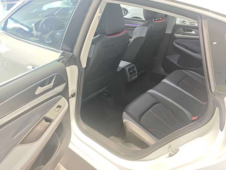 Фото 6 - Volkswagen Lamando L